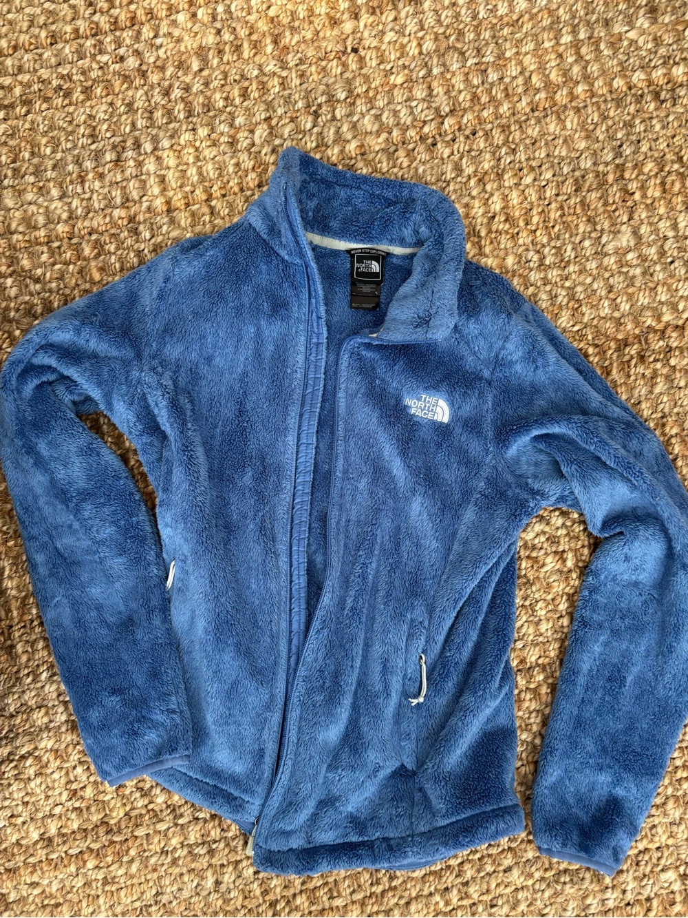 The North Face Women's Plush Fleece Jacket in Blue Small